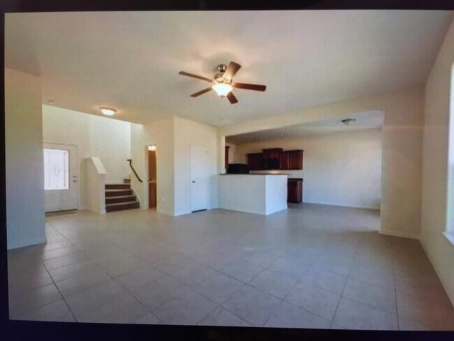 Building Photo - 2326 Sephora Ct