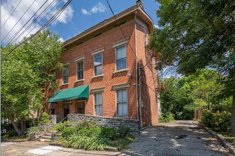 Building Photo - 30 E Hollister St