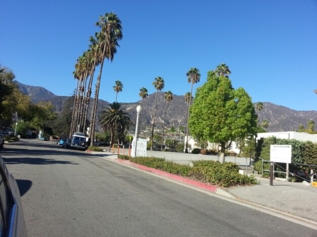 Building Photo - 1285 Del Rey Ave