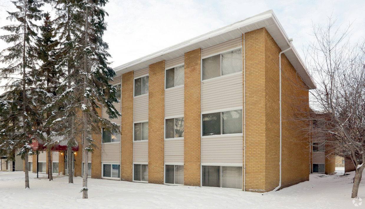 Building Photo - Shaughnessy Manor