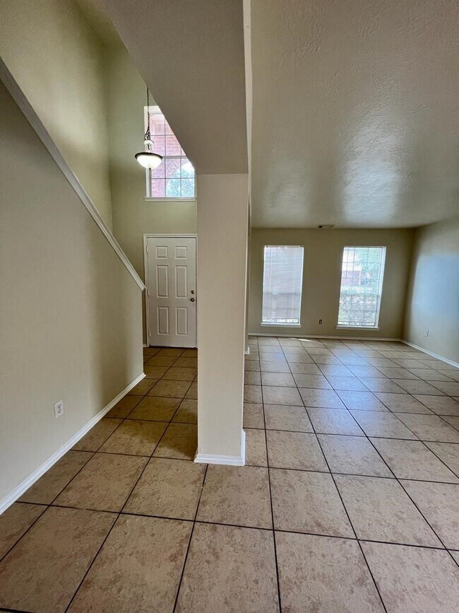 Foto del edificio - 3302 Coldwater Canyon Ln
