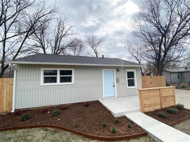 Foto del edificio - 1704 Globe Ave