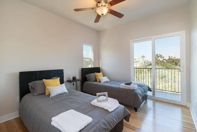 Foto del edificio - Canyon View Abode in Normal Heights
