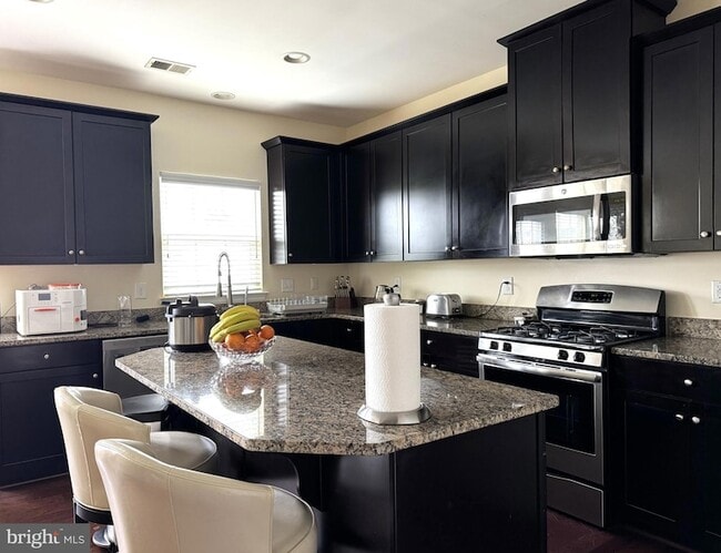 Foto del edificio - 1204 Madison Ln
