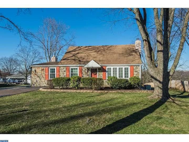 121 Oaklyn Ave, Eagleville, PA 19403 House for Rent in Eagleville, PA