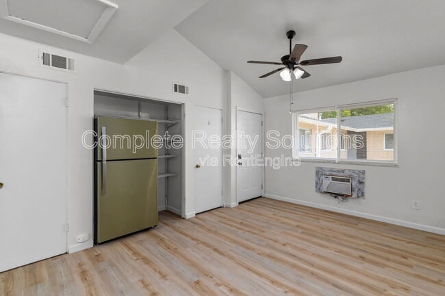 Building Photo - 2323 Woodson Rd