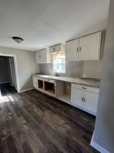 Foto del edificio - 1013 W Spanish Camp Rd