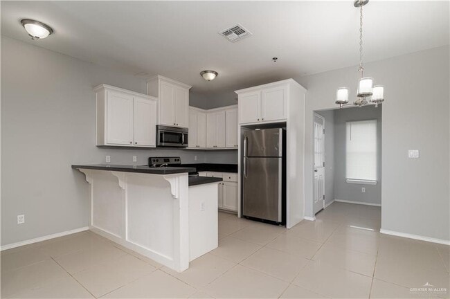 Building Photo - 2307 Taxco Ct