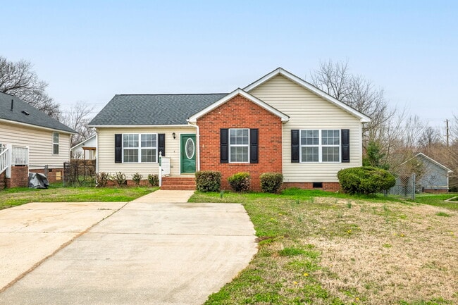 Building Photo - 912 Lyme Brook Ln