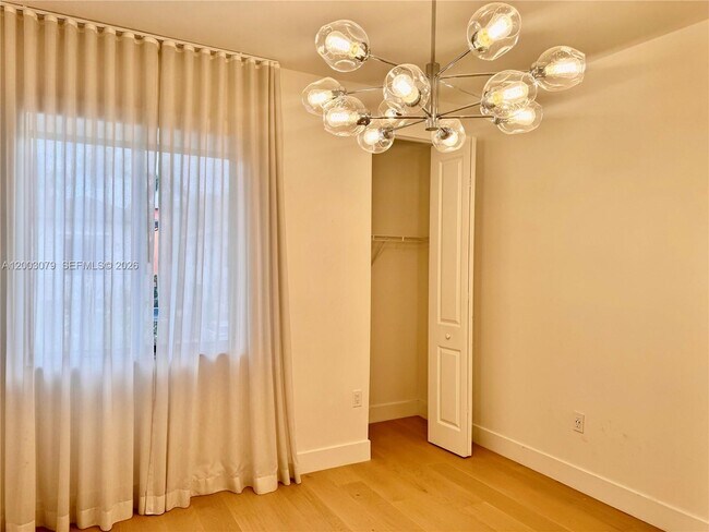 Foto del edificio - 8108 NW 48th Ter