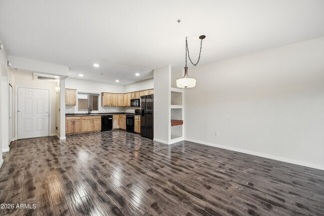 Foto del edificio - 920 E Devonshire Ave
