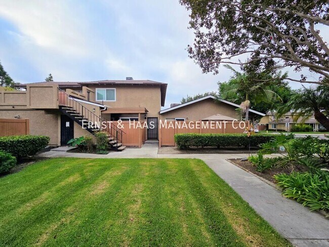 Foto del edificio - 16806 Sierra Vista Way