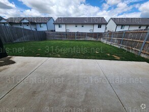 Building Photo - 5267 N Toben Ct