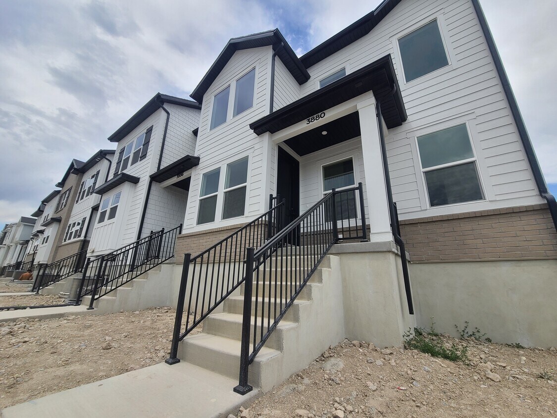 3880 W Hardman Way, Lehi, UT 84043 Townhome Rentals in Lehi UT