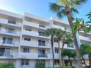 Building Photo - 1421 S Ocean Blvd