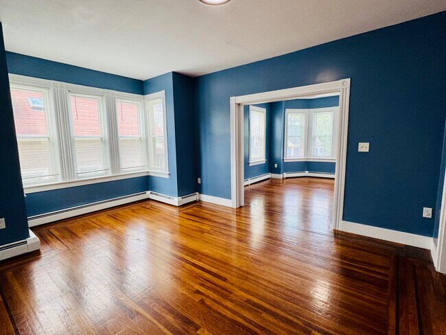 Building Photo - 61 Cypress St