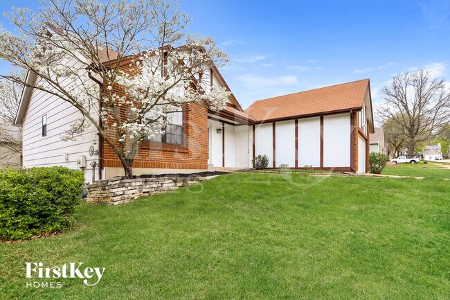 Foto del edificio - 221 Brookmont Farm Ct