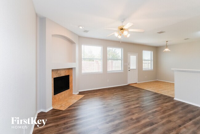 Building Photo - 1009 Pullman Dr