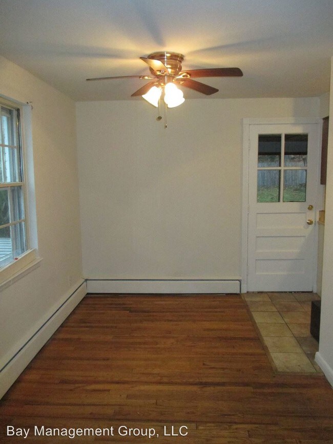 Building Photo - 4 br, 3 bath House - 1009 Kingston Rd