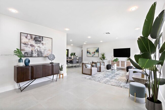 Building Photo - 12600 SW 108th Ave