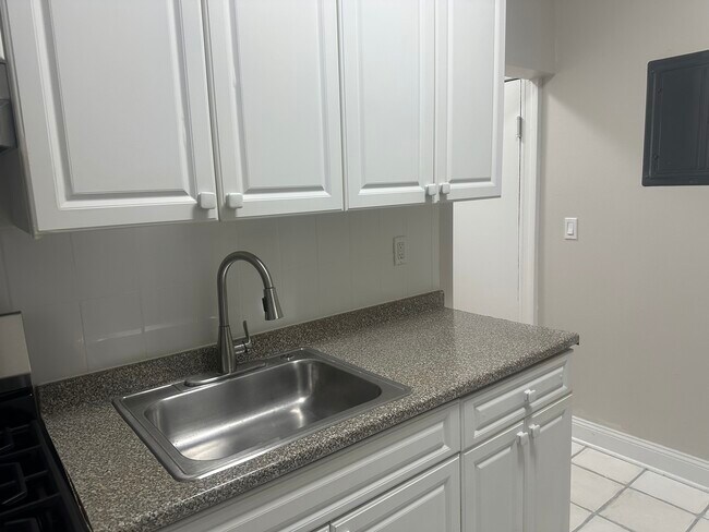 Foto del edificio - 328 61st St