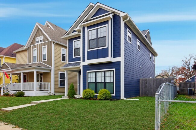 Foto del edificio - 630 N Hamilton Ave