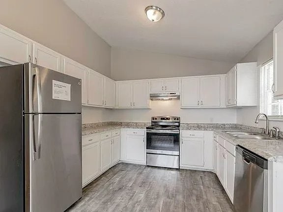 Building Photo - 144 Gower Rd