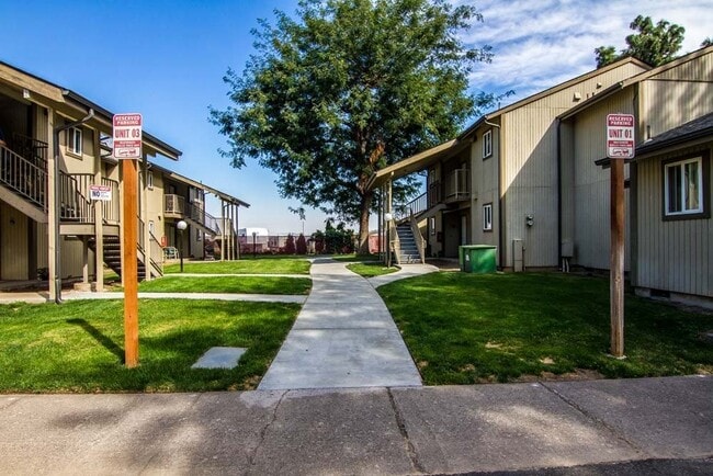 Foto del edificio - 923 Cowl St