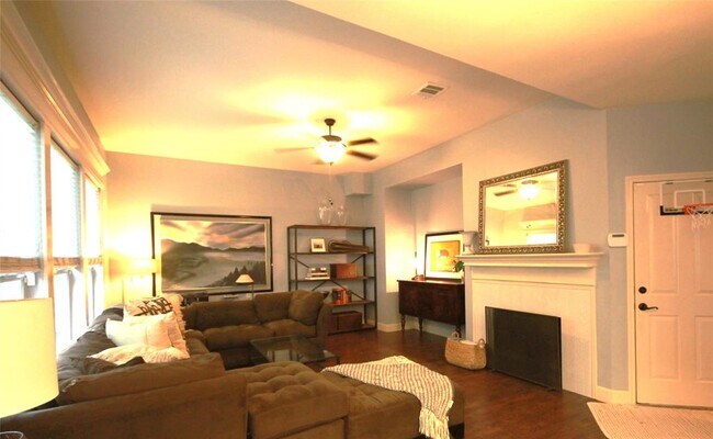 Building Photo - 9104 Wampton Wy