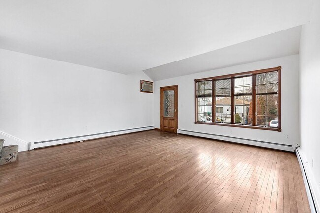 Foto del edificio - 120 W 56th St