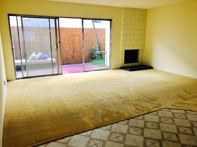 Foto del edificio - 3505 Jasmine Ave