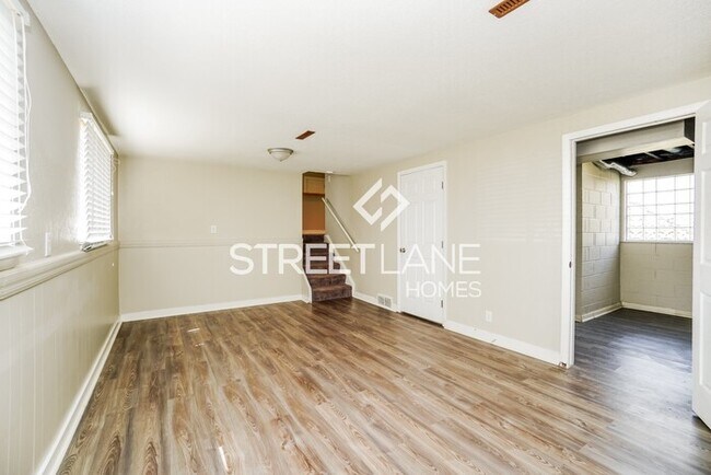 Foto del edificio - Charming 3 Bedroom in Columbus!