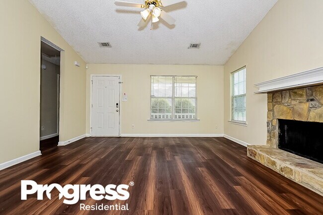 Foto del edificio - 1308 N Hampton Dr
