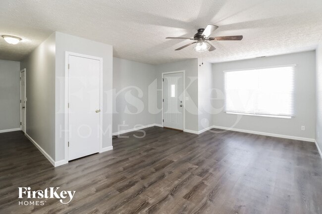 Foto del edificio - 421 Martin Ave