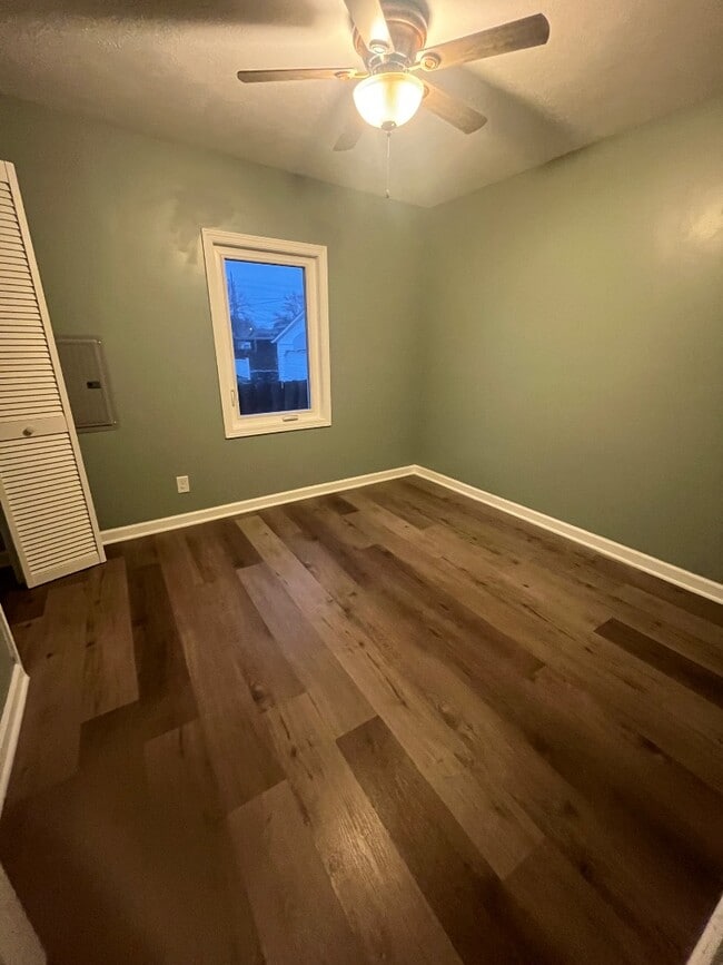 Building Photo - 1620 Avenue C