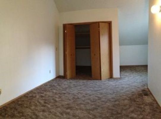 Building Photo - 3 bed, 2 bath close to OSU campus