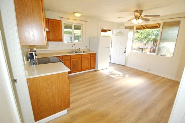 Building Photo - Kahului - Recently Renovated Standalone 2 ...