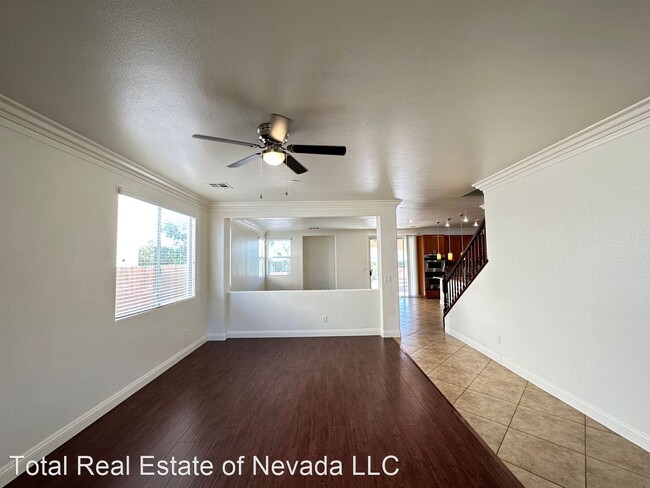 Foto del edificio - 5 br, 2.5 bath House - 11051 Bowen Ct