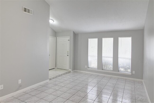 Building Photo - 17095 Kilwinning Dr