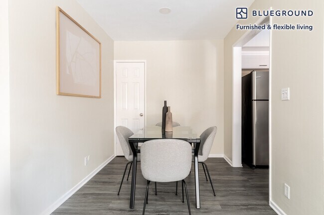 Foto del edificio - 312 S Willaman Dr