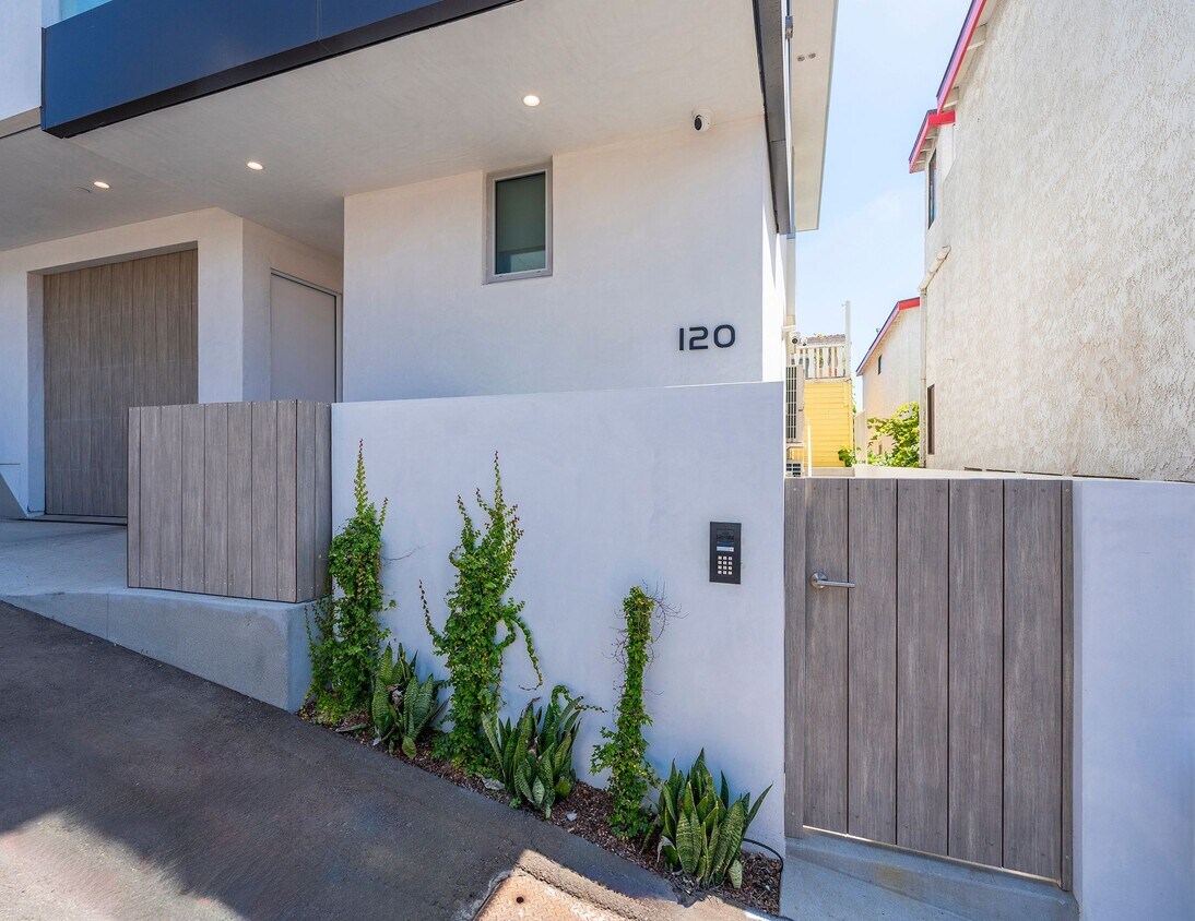 Foto principal - 120 27th St