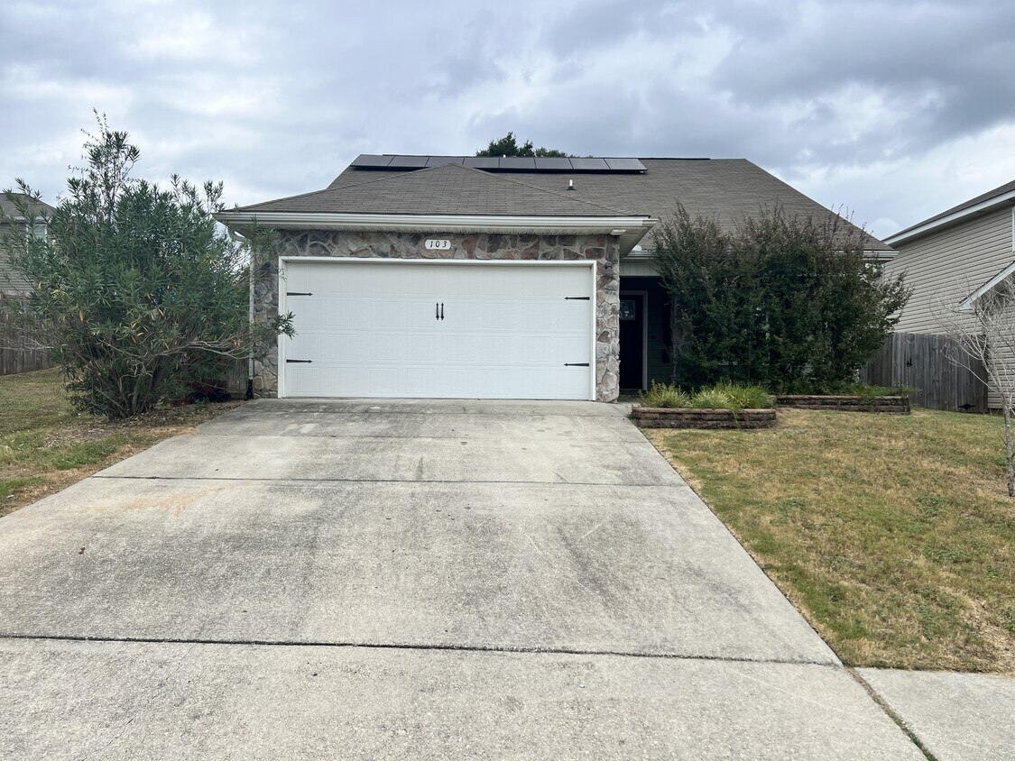 Foto principal - 103 Haislip Dr