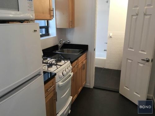 Foto del edificio - 321 E 89th St