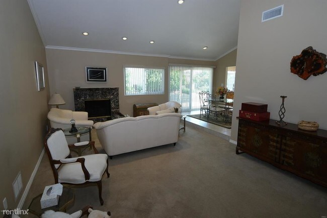 Foto del edificio - 4 br, 2 bath House - 877 Ballina Ct