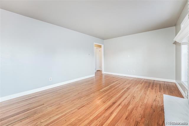 Foto del edificio - 2455 S Birch St