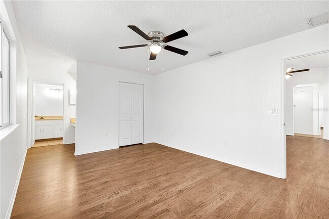 Foto del edificio - 10962 SW 81st Ave