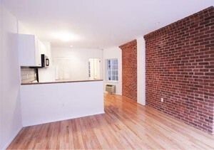 Primary Photo - 229 E 96th St