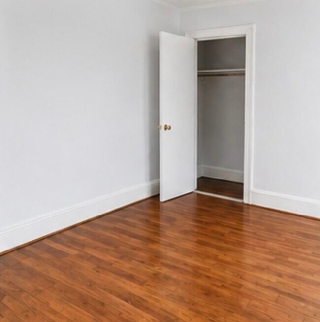 Foto del edificio - 142 W 27th St