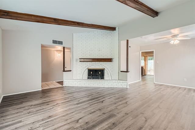 Foto del edificio - 6518 Greenspring Dr