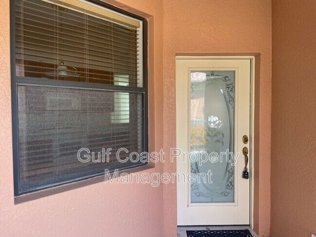 Building Photo - 2096 Batello Dr